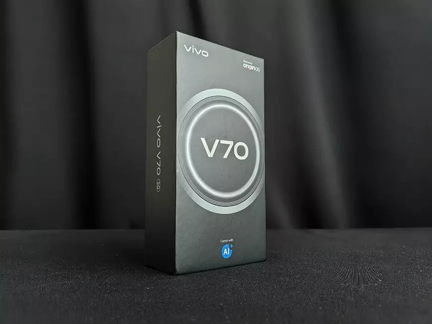 Смартфон vivo V70