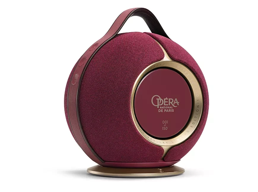 Портативная акустика Devialet Mania Opéra Rouge с док-станцией