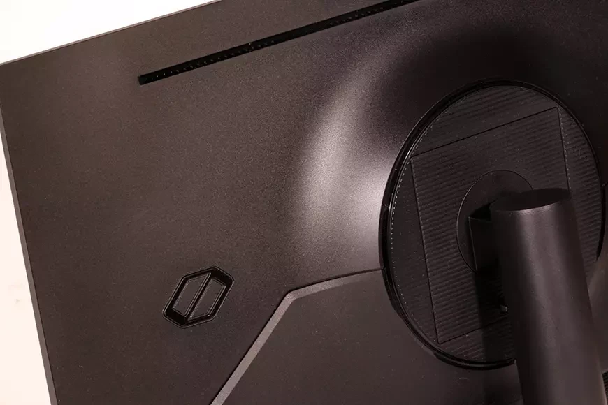 QD-OLED монитор Samsung Odyssey OLED G6 G61SH