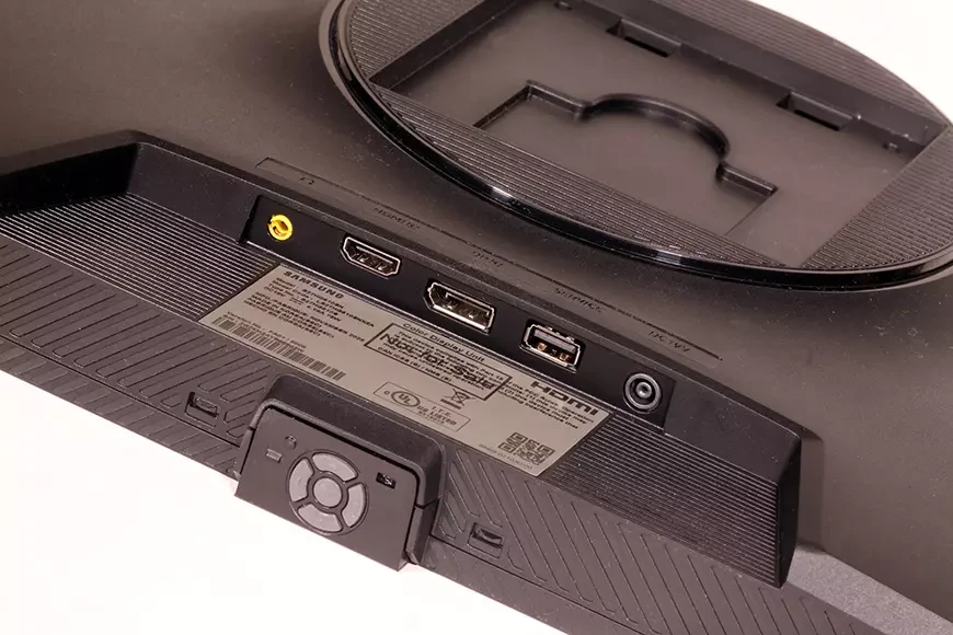 QD-OLED монитор Samsung Odyssey OLED G6 G61SH