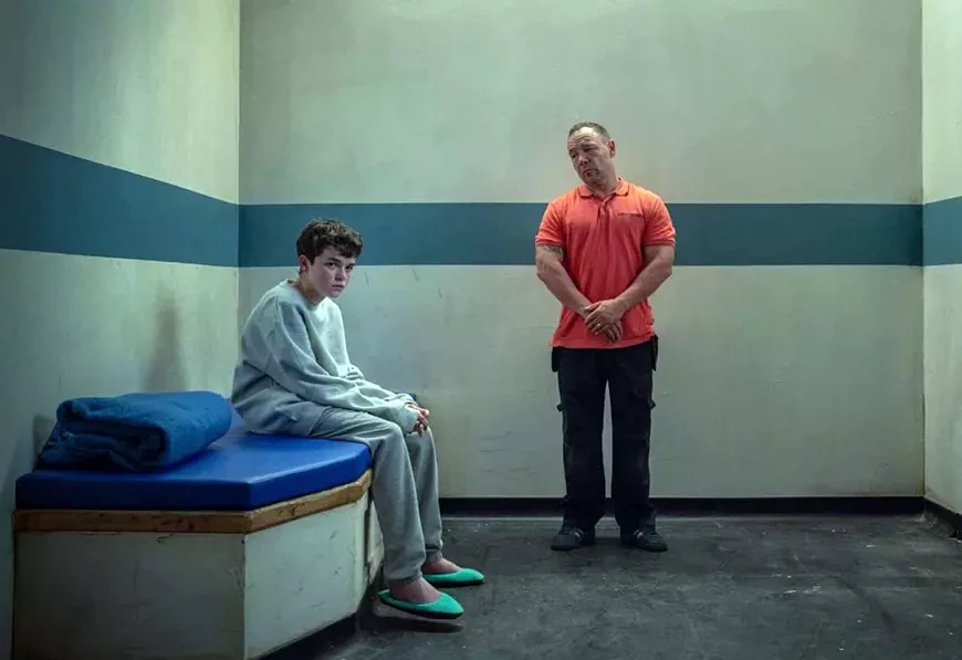 Переходный возраст / Adolescence (2025)