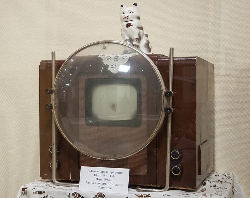 История создания телевизоров - от первых моделей до Trinitron и далее от плазмы до OLED