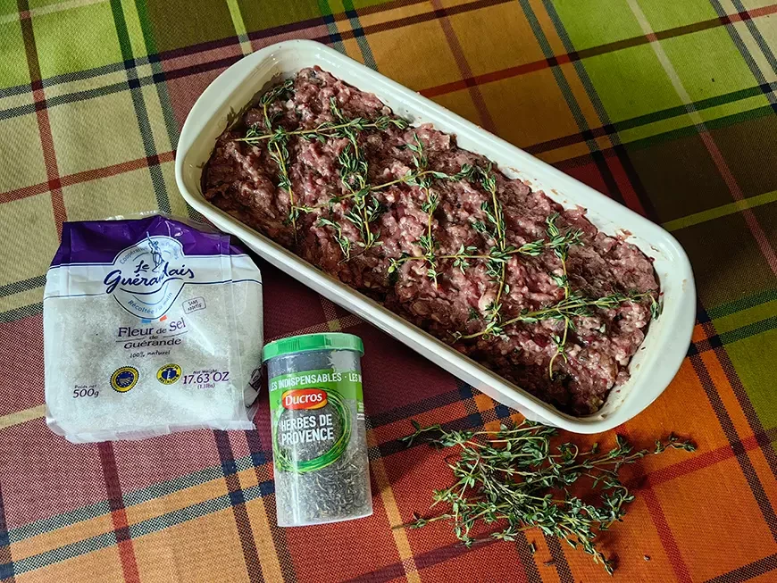 Домашний террин с травами и коньяком