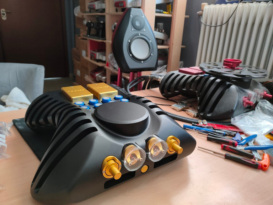 Kostas Metaxas Ikarus no.2