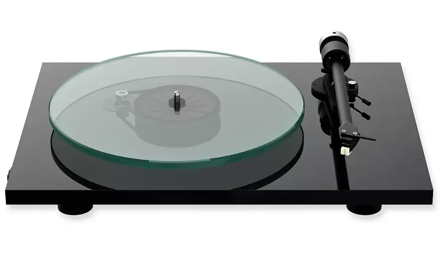 14. Pro-Ject T2 W - вертушка с беспроводным модулем 2023-2024 годов