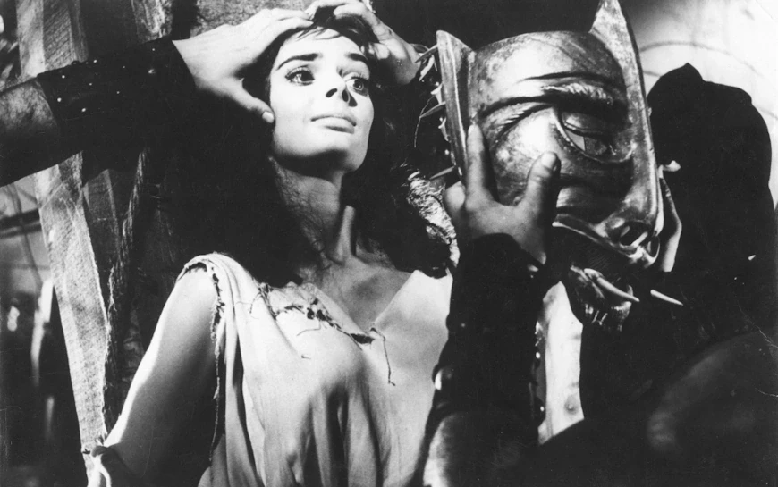 32. Маска Сатаны / La maschera del demonio (1960)