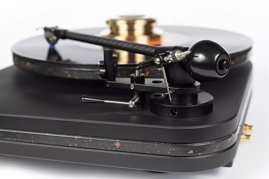 Проигрыватель Auris Audio Bayadere 3