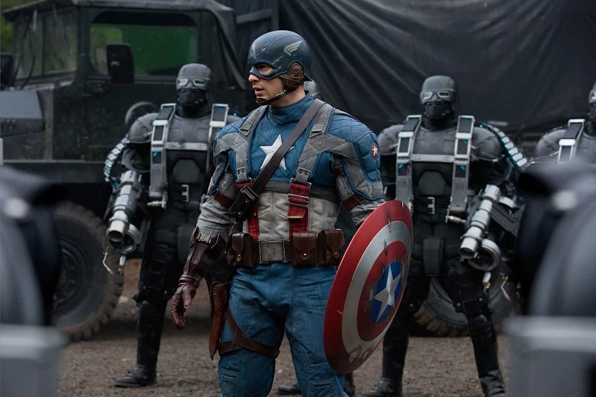 1.	Первый мститель / Captain America: The First Avenger (2011)
