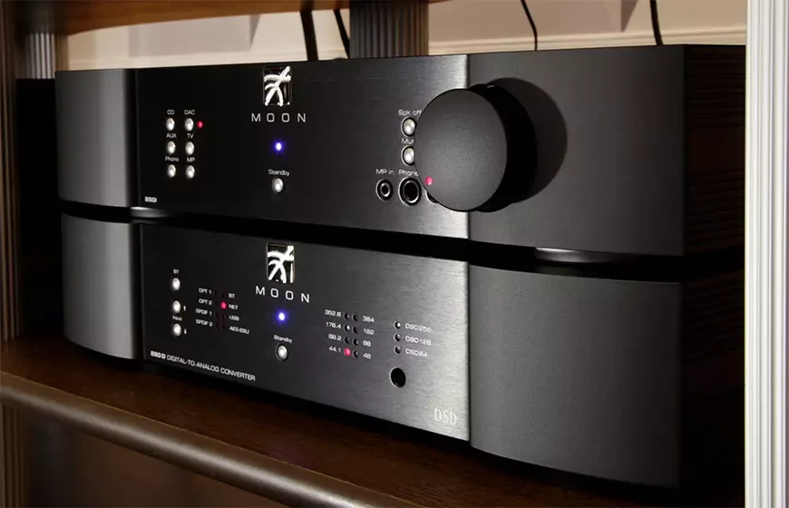 Интегральный усилитель Moon 250i V2