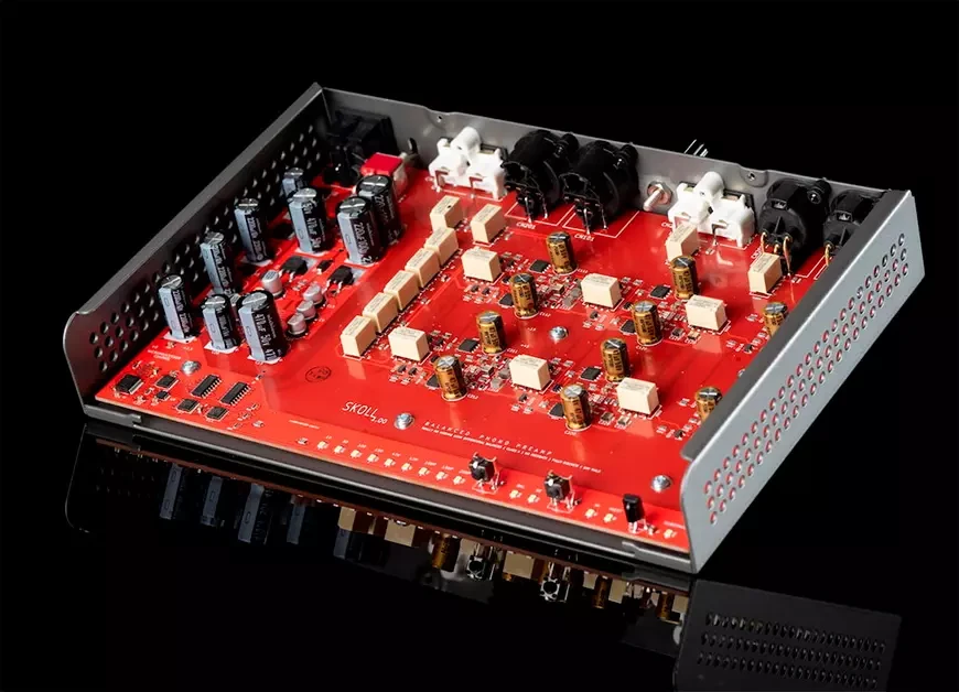 Фонокорректор Schiit Skoll