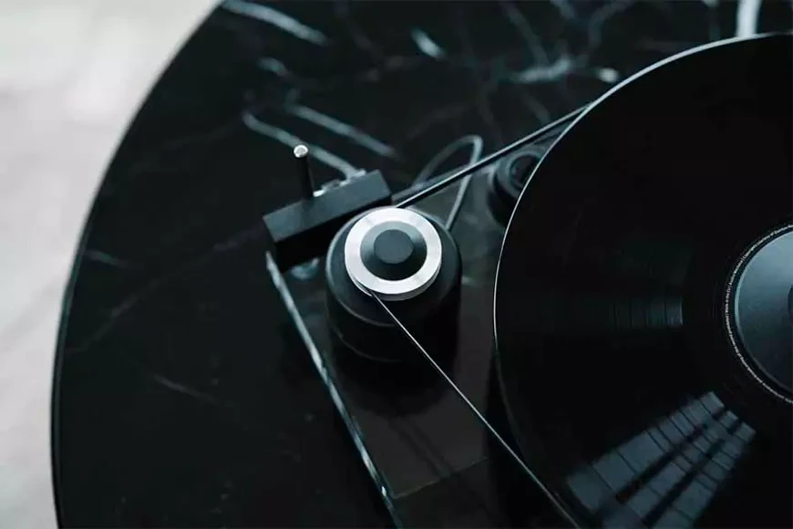 Проигрыватель виниловых пластинок Pro-Ject Perspective Final Edition