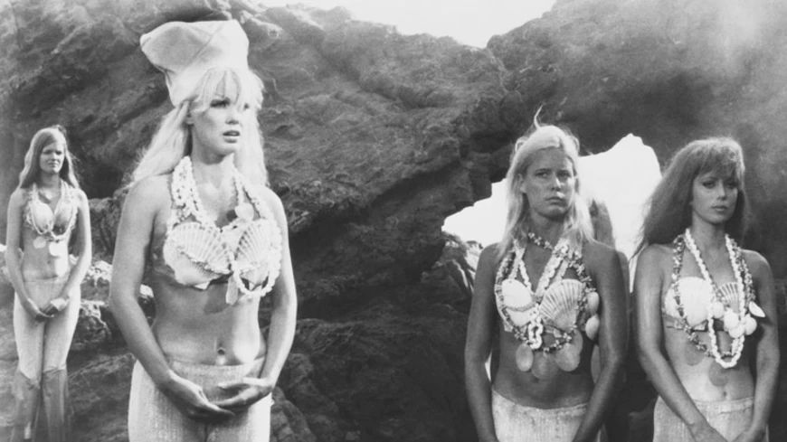 48. Путешествие на планету доисторических женщин / Voyage to the Planet of Prehistoric Women (1968)