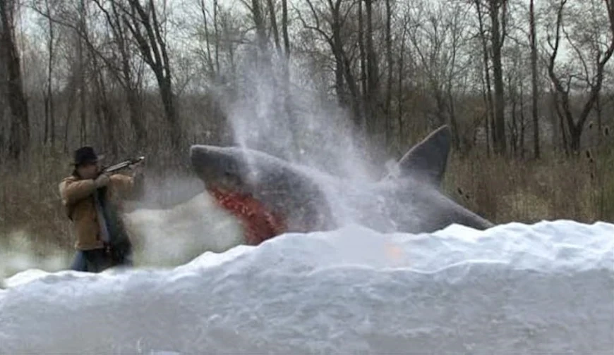 43. Снежная акула / Snow Shark: Ancient Snow Beast (2012)