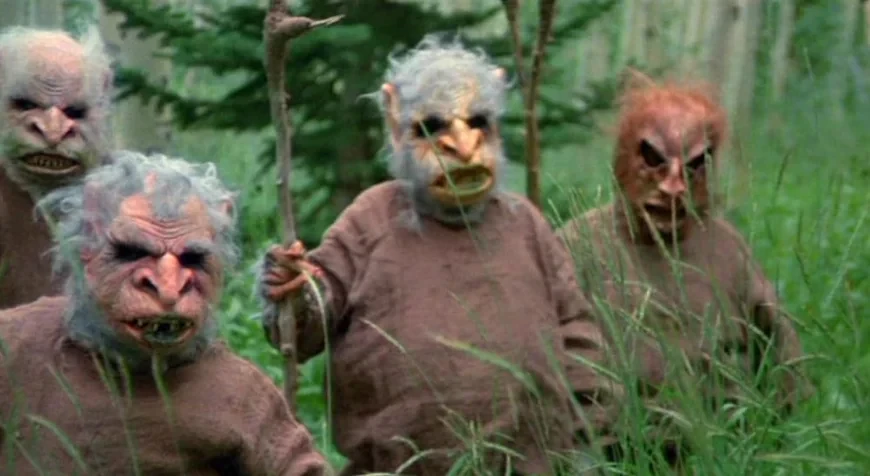 4. Тролль 2 / Troll 2 (1990)