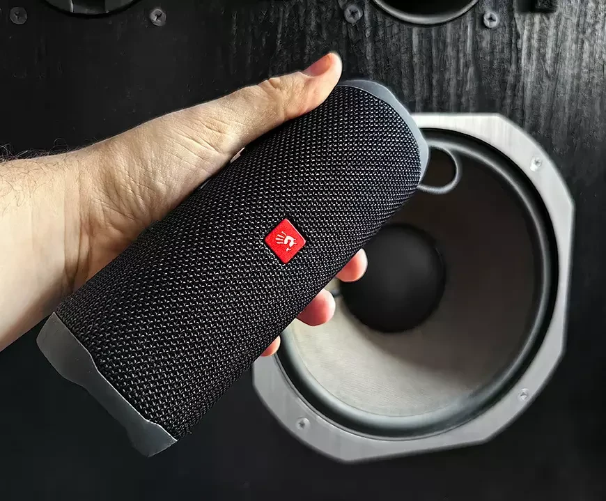 Беспроводная акустическая система Bloody S6 Tube