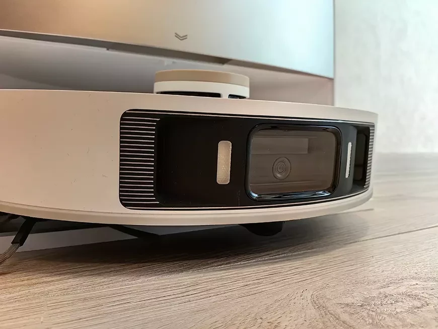 Полностью автоматический робот-пылесос DreameBot L20 Ultra Complete