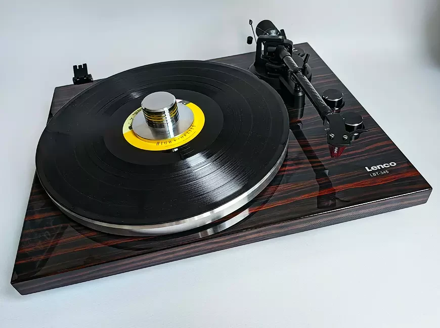Проигрыватель виниловых пластинок Lenco LBT-345WA