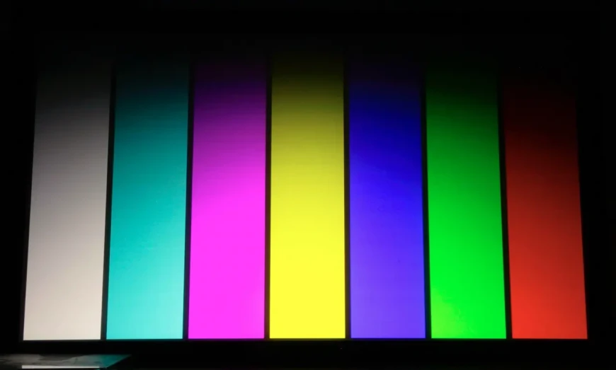 Лазерный 4K DLP-видеопроектор Hisense Laser Mini Projector C1