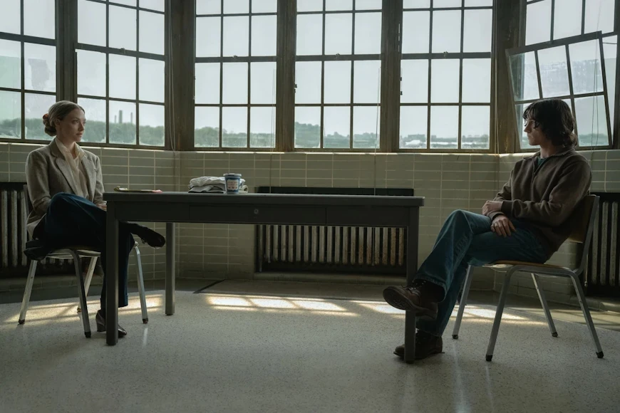 36. Переполненная комната / The Crowded Room (2023)