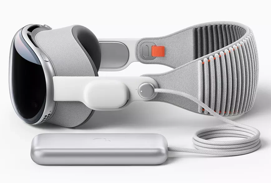 Apple
Vision Pro