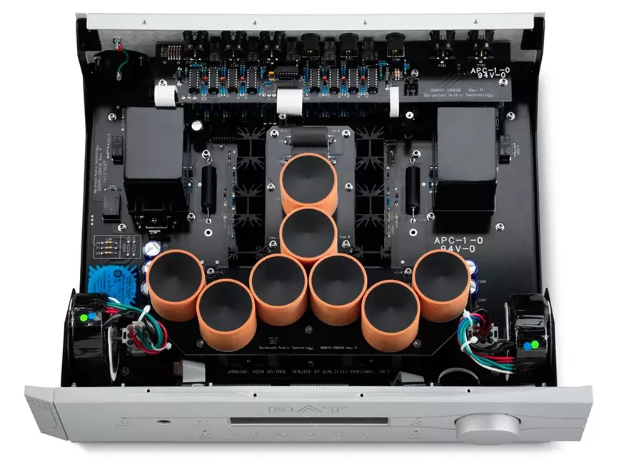 Предварительный усилитель BAT VK-85