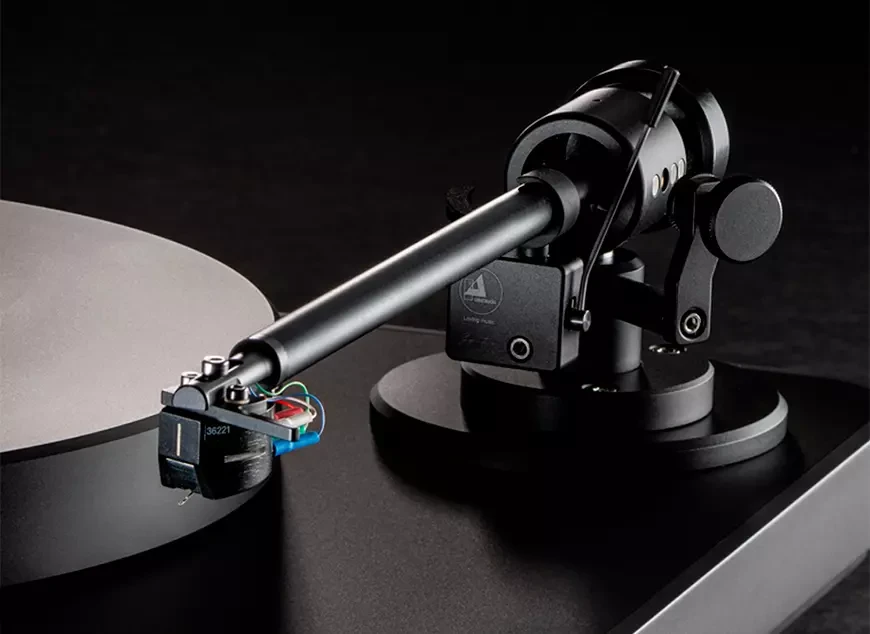 Проигрыватель виниловых пластинок Clearaudio Signature