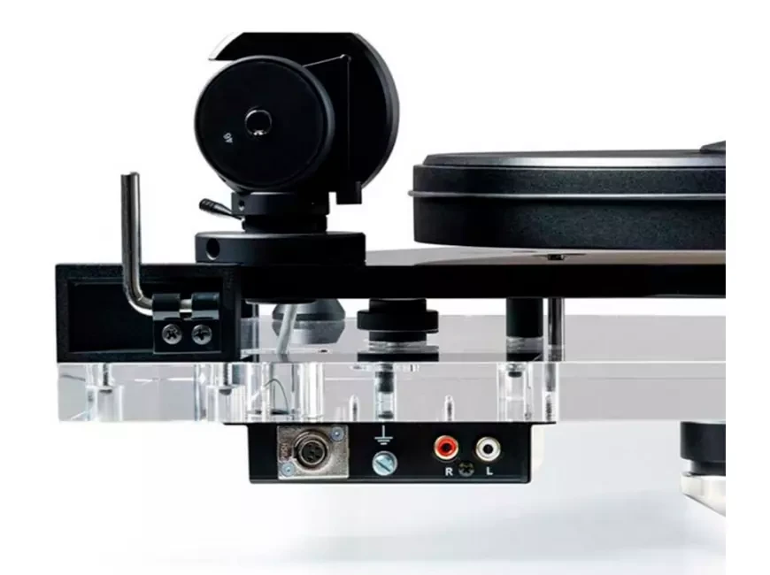 Проигрыватель виниловых пластинок Pro-Ject 6PerspeX Balanced
