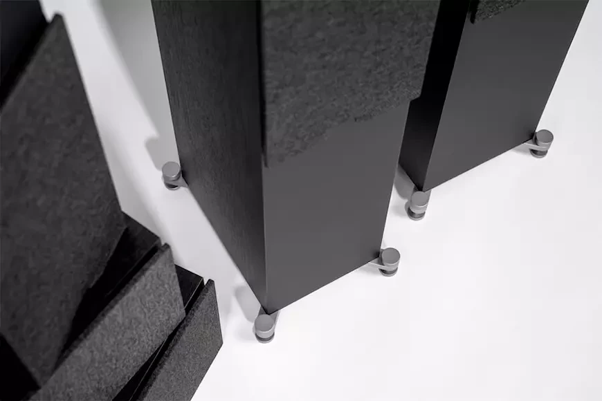 Серия бюджетной акустики ELAC Debut 3.0