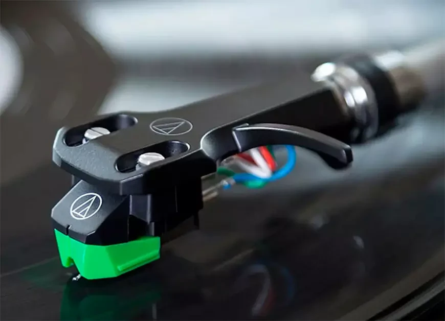 Головка звукоснимателя с подвижным магнитом Audio-Technica AT-VM95E