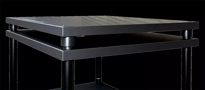Bassocontinuo Essenza Vinyl Shelf – специальная полка для проигрывателей виниловых пластинок
