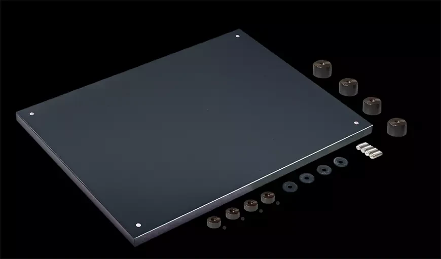 Bassocontinuo Essenza Vinyl Shelf – специальная полка для проигрывателей виниловых пластинок