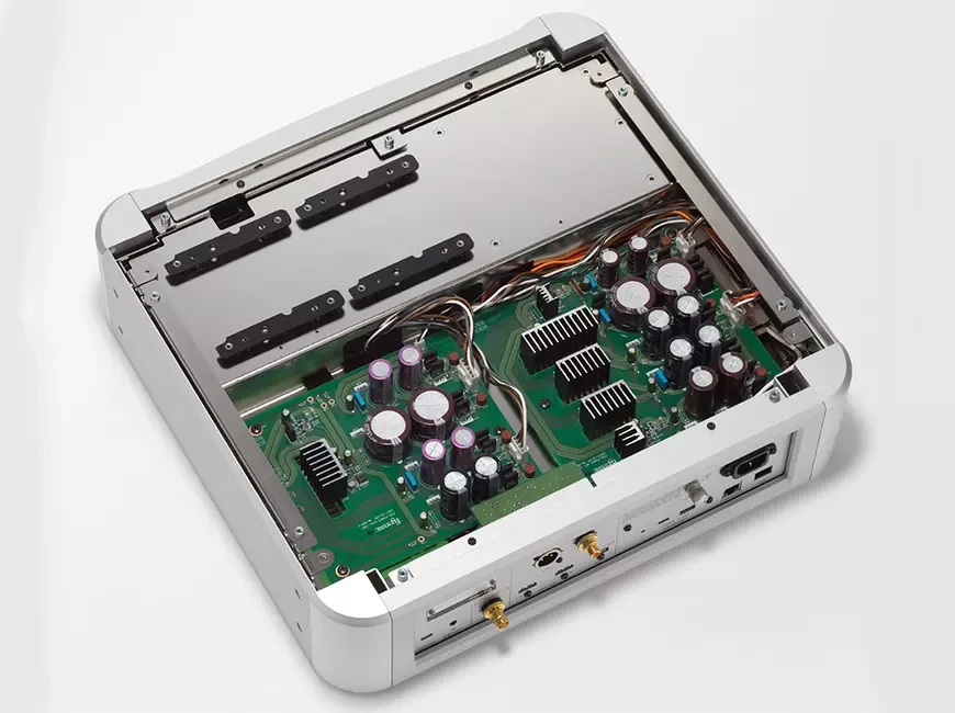 ESOTERIC Grandioso N1T – ультимативный сетевой транспорт