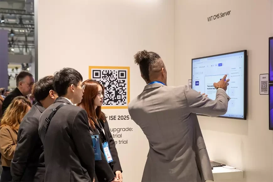 ISE 2025 – взгляд изнутри. Samsung показала будущее коммерческих дисплеев