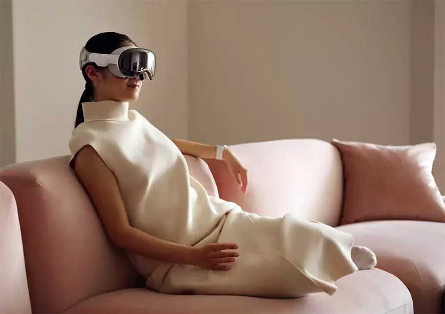 VR-гарнитура Apple Vision Pro