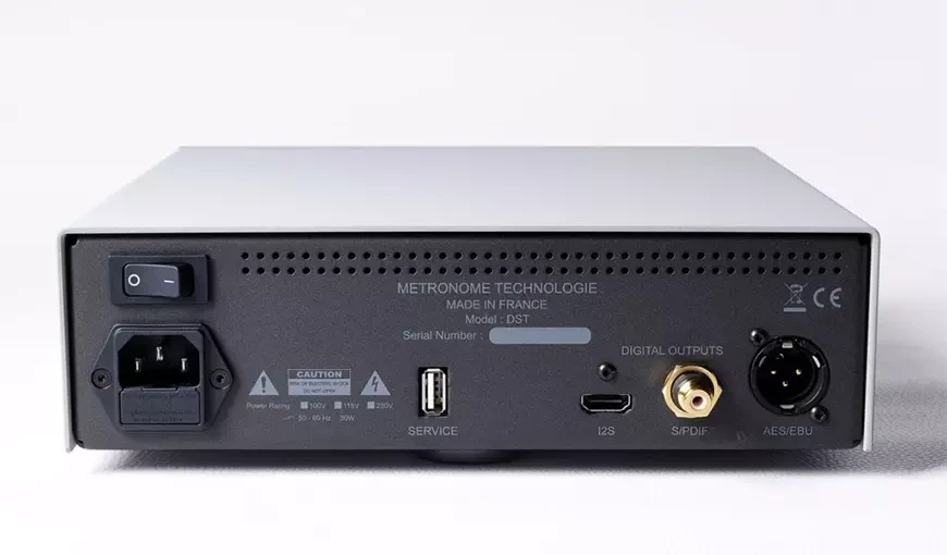 Транспорт компакт-дисков Métronome DST