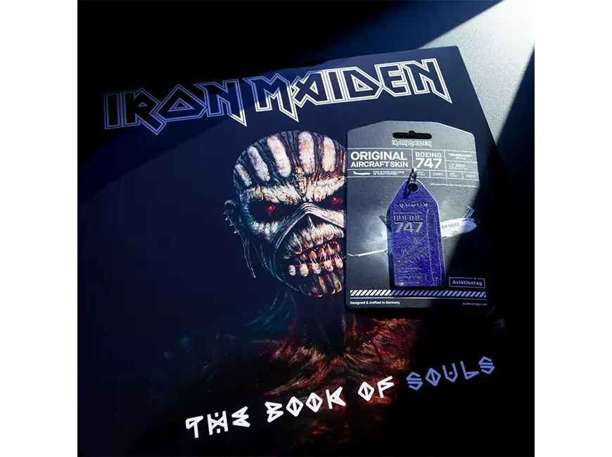 Легендарный Ed Force One 747 группы Iron Maiden был утилизирован, но теперь вы сможете его носить