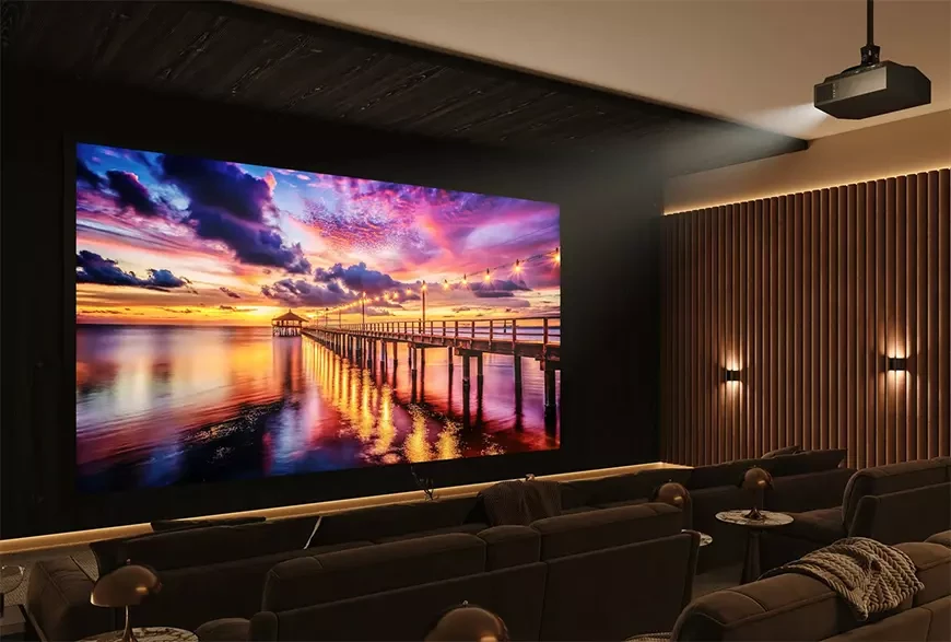 Sony BRAVIA Projector 7 – флагманский проектор для домашнего кинотеатра становится доступнее