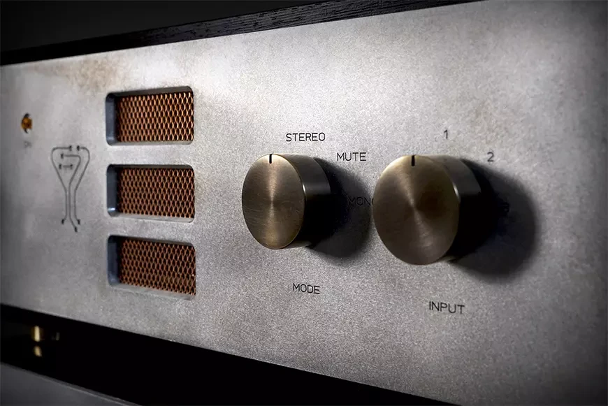 Ламповый двухблочный фонокорректор Treehaus Audiolab LCR Phono