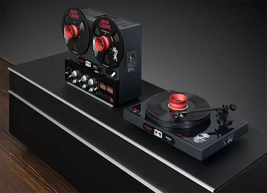 Катушечный магнитофон Revox B77 MK III Alice Cooper Edition и проигрыватель Revox T77 Alice Cooper Edition