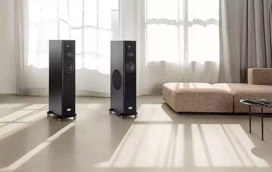 Auer Acoustics Versura V2 – напольные акустические системы из Германии