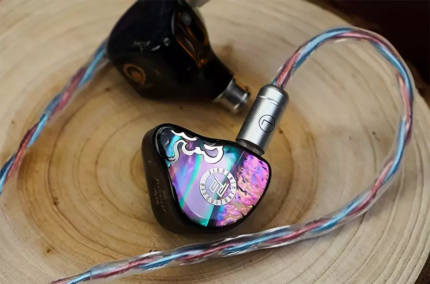 Внутриканальные гибридные наушники Juzear x Z Reviews Defiant