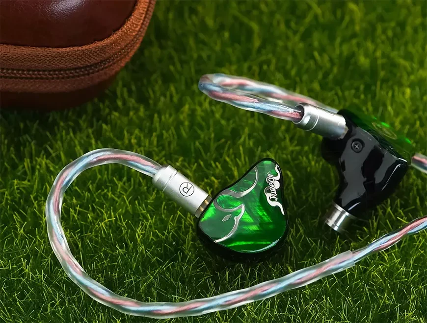 Внутриканальные гибридные наушники Juzear x Z Reviews Defiant