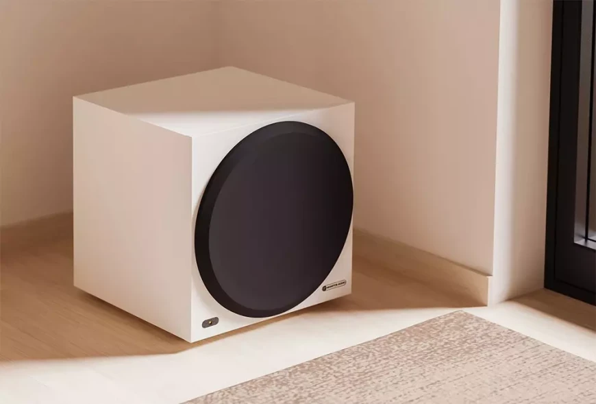 Активный сабвуфер Monitor Audio Vestra W10