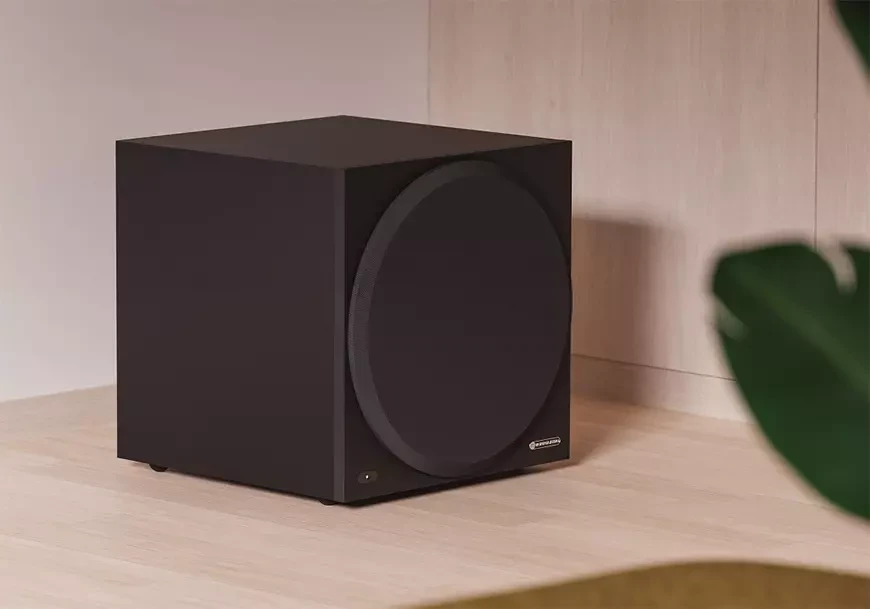 Активный сабвуфер Monitor Audio Vestra W12