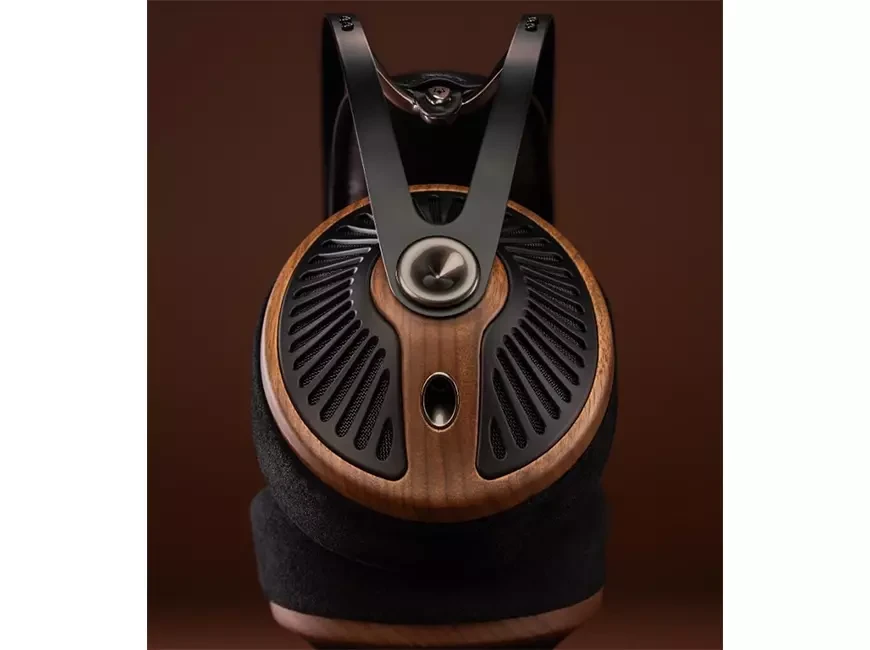 Полноразмерные открытые наушники Meze 105 Silva