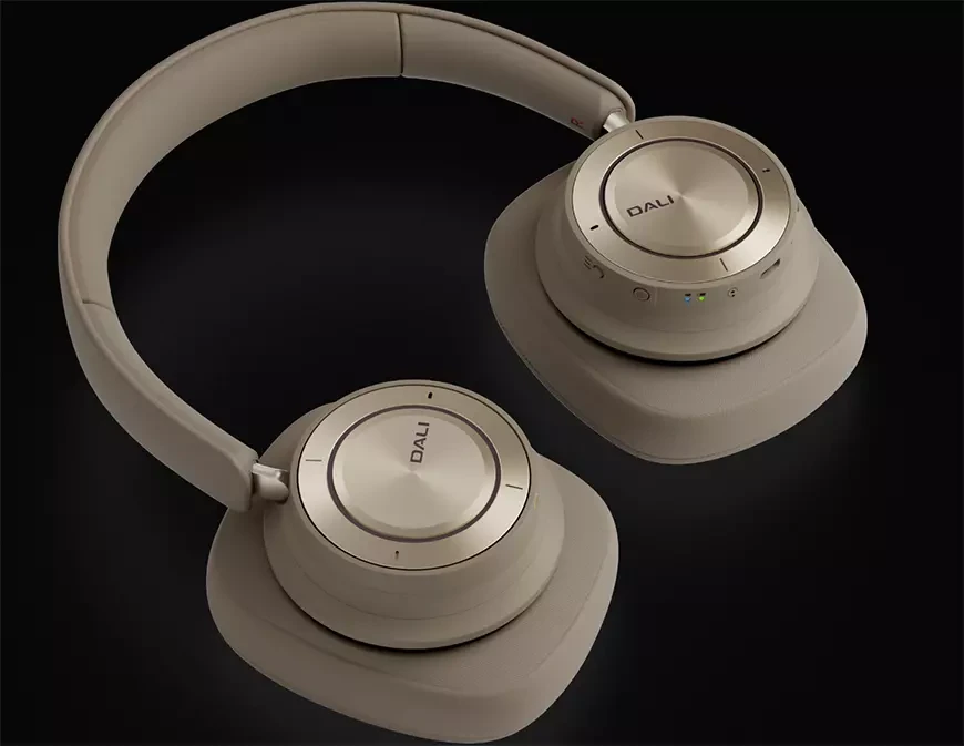 Беспроводные накладные наушники Dali IO-12 в стильной отделке Mocha Grey