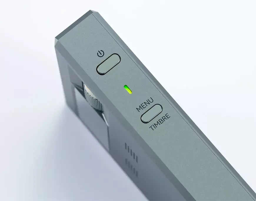 Портативный ЦАП с усилителем для наушников Cayin RU9