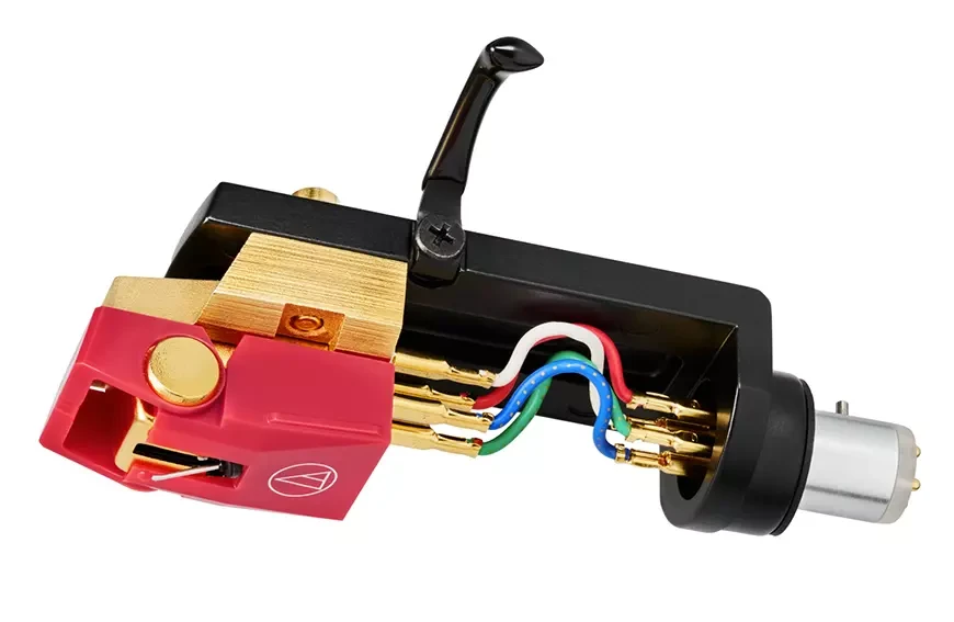 Audio-Technica представила в Мюнхене обновленную серию картриджей AT-VMx