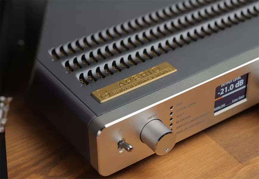 Система электростатических  наушников Warwick Acoustics Aperio GoldenSound Signature Edition