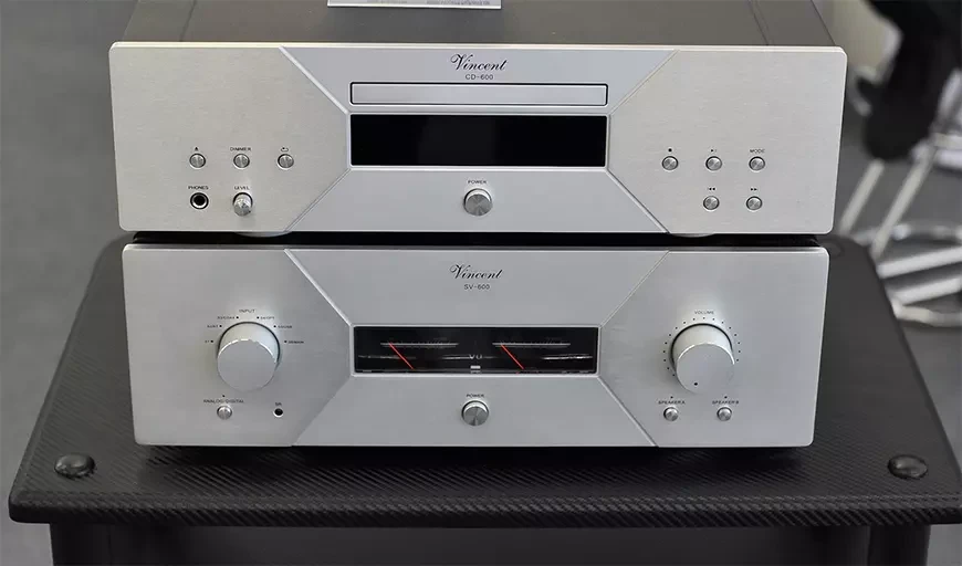 Проигрыватель компакт-дисков и интегральный усилитель Vincent CD-600 и SV-600